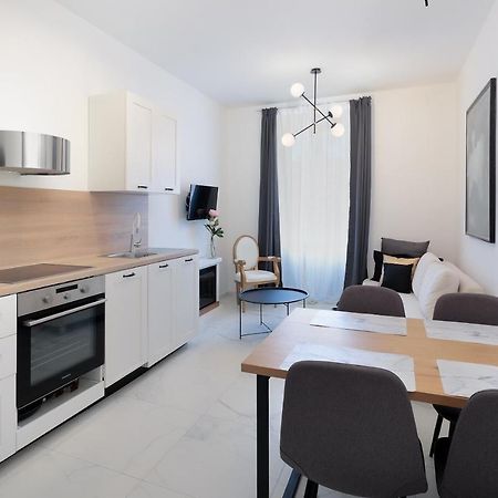 רייקה Apartments Luan מראה חיצוני תמונה