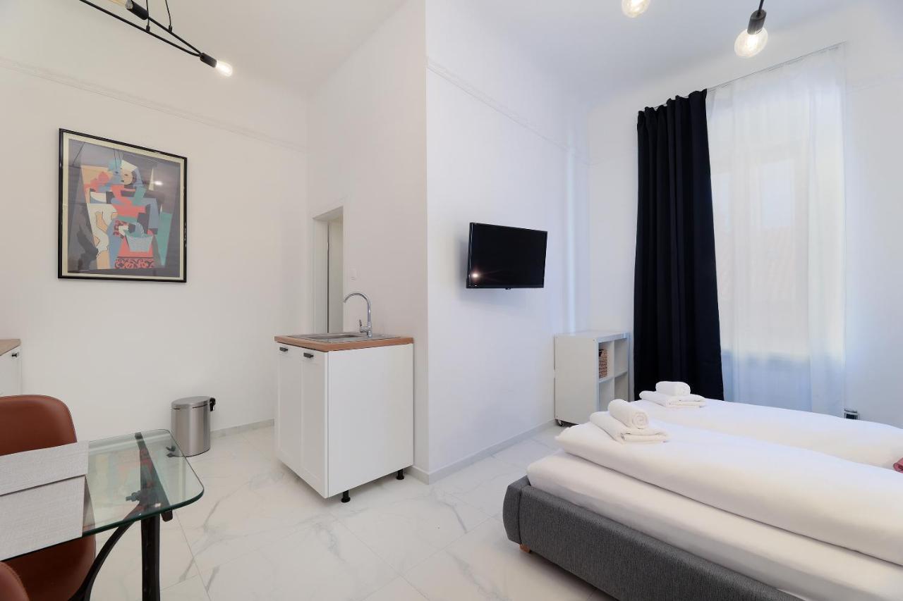 רייקה Apartments Luan מראה חיצוני תמונה