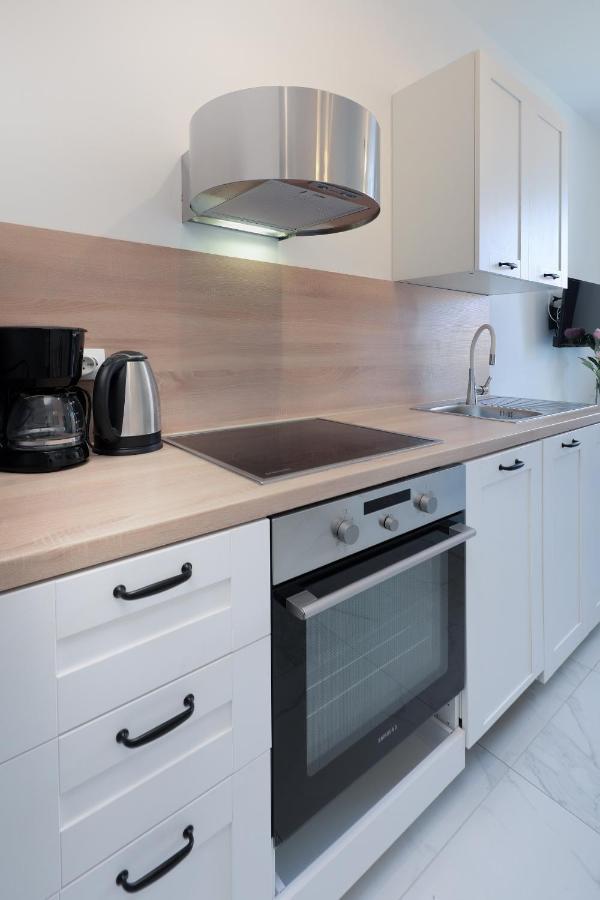 רייקה Apartments Luan מראה חיצוני תמונה