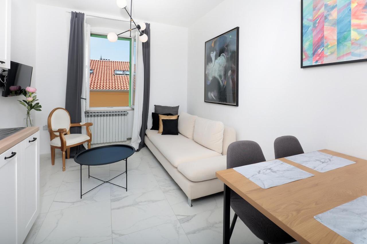 רייקה Apartments Luan מראה חיצוני תמונה
